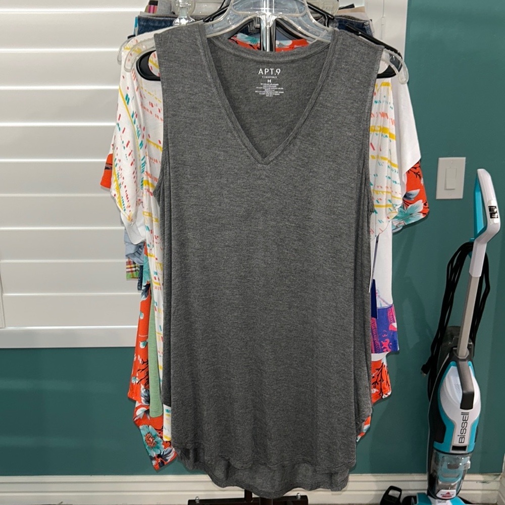 Sleeveless Top